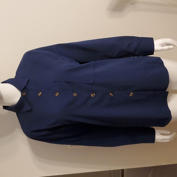 Tops - 🎄5/$30🎄NWOT Blue Blouse